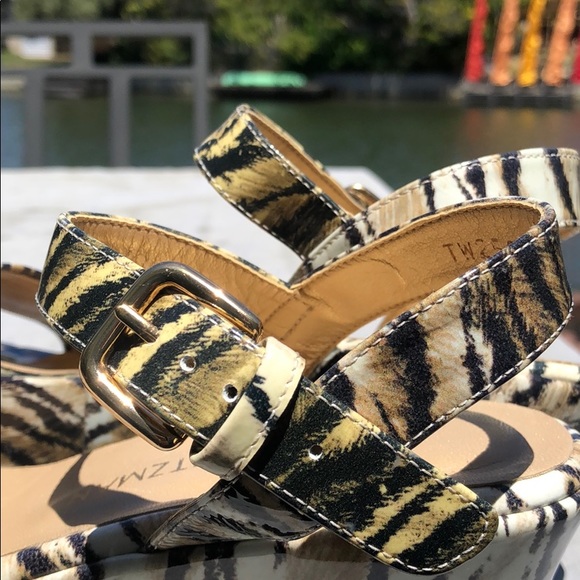 ☀️☀️STUART WEITZMAN Animal print wedge sandals - Picture 6 of 9